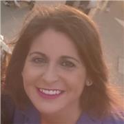 Profesora, Licenciada en Biología y Técnico en farmacia